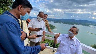 Kunjungi Destinasi Wisata di Kampar, Gubernur Riau: Mari Berwisata ke Puncak Kompe
