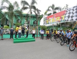 Gubernur Riau Lepas Sepeda Santai Peringatan HUT ke-76 TNI