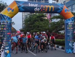 Ratusan Pembalap dari Berbagai Daerah Ramaikan Tour De Em Nongsa Roll and Race