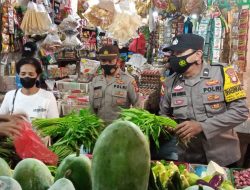 Jelang Nataru, Polsek Lubuk Baja Pantau Harga Sembako di Pasar