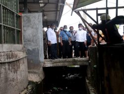 Tangani Persoalan Banjir, Wako Batam Cek Langsung Drainase di Buliang Batuaji