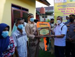 Warga Rohul Terima Bantuan Rumah Layak Huni dari Pemprov Riau