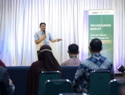 Rektor UNRI Luncurkan Buklet Menulis Mimpi Membentang Asa
