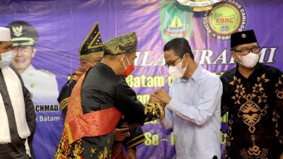 Wawako Amsakar Hadiri Pelantikan Pengurus Keluarga Besar Rang Caniago Batam