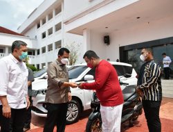 Gubernur Kepri Serahkan Bantuan 4 Unit Kendaraan Operasional untuk 3 Yayasan di Tanjungpinang