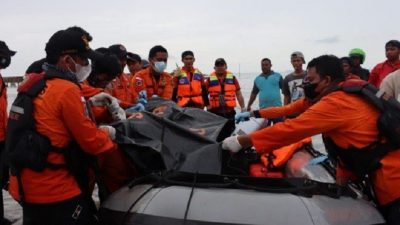 Ayah dan Anak Tewas dalam Kecelakaan Kapal di Perairan Kepri