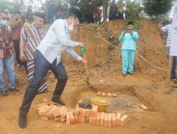 Peletakan Batu Pertama SMK Muhammadiyah Kabil, Rudi: Batam Ikut Wujudkan Indonesia Emas