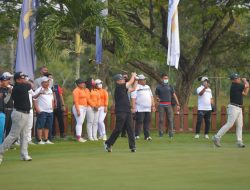Gubernur Riau Buka Turnamen Zapin Eagle Golf 2022