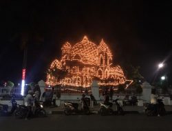 Gubernur Riau Adakan Festival Lampu Colok