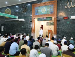 Safari Ramadan di Sukajadi Batam, Gubernur Ansar: Masjid Adalah Jantung Ummat