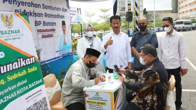 Kepala BP Batam Berbagi 1.500 Paket Bingkisan Ramadhan 1443 H