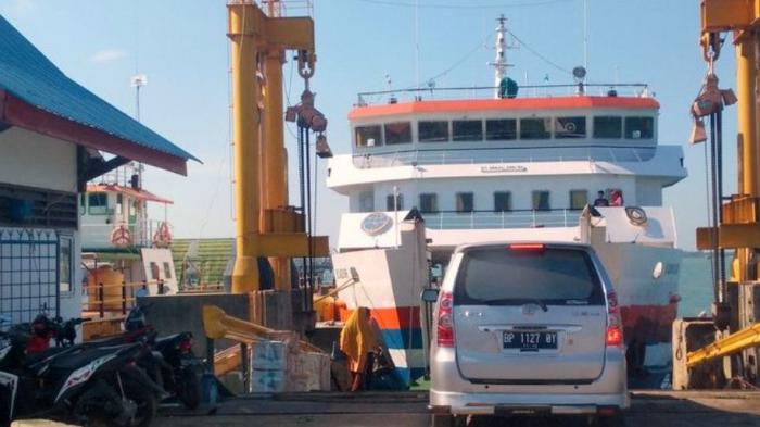 Arus Penumpang di Pelabuhan Roro Tanjunguban Bintan ke Batam Berangsur Normal