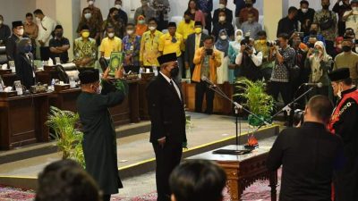 Rizki Faizal Dilantik sebagai Waka I DPRD Kepri Gantikan Dewi Kumalasari Ansar