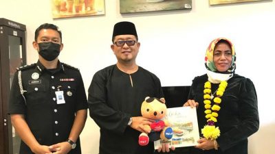 Pelayaran Perdana Dumai-Melaka, Disambut Menteri Pelancongan