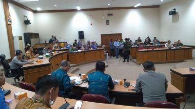 Pemprov Riau Gelar Rapat Persiapan Pelantikan PJ Wako Pekanbaru dan PJ Bupati Kampar