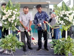 Laboratorium Diagnos Batam Diresmikan