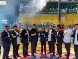 Airlangga Hartanto Buka Kejurnas Kickboxing Indonesia di Batam