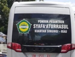 Ponpes Syafa’aturrasul Kuansing Terima Bantuan Mobil Operasional dari Gubernur Riau