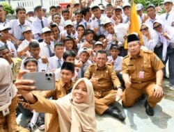 Gubernur Ansar Sampaikan 4 Kunci Sukses ke Siswa SMKN 2 Batam