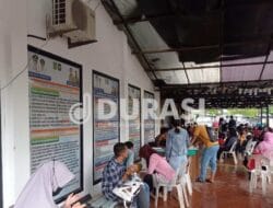 LSM Gebuki Sebut Kantor Disdukcapil Batam Seperti Pasar Pagi