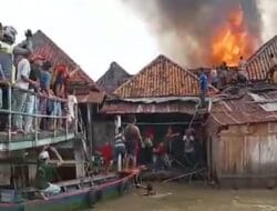 Kebakaran Hanguskan 15 Rumah Warga Lorong Siliwangi 5 Ulu