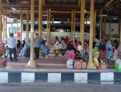 Ribuan Penumpang Padati Terminal Bandar Raya Payung Sekaki Pekanbaru