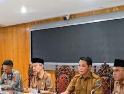Sekda Agus Sanusi Gelar Rapat Persiapan Keberangkatan Jamaah Haji Tanjab Barat