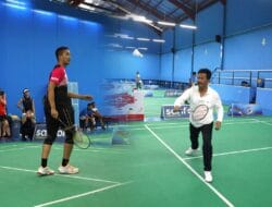Perkuat Hubungan Bilateral, Kepala BP Batam Main Badminton Bersama Menteri Singapura