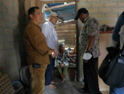 Penuh Kehangatan, Sudirman Saad Temui Nenek Amlah