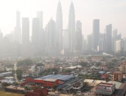 Malaysia Prepares to Make Rain, Close Schools as Haze Worsens