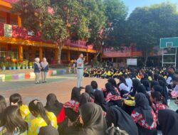 Sinergitas Jasa Raharja Kepri dan BPJS Sosialisasi Keselamatan Berkendara di SMKN 2 Batam