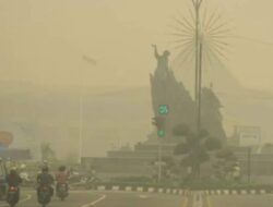 Dampak Kiriman Kabut Asap dari Jambi dan Sumsel, Pelajar di Riau Dihimbau Gunakan Masker
