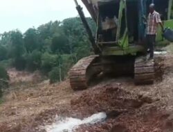 Info Gangguan Air Akibat Pipa Bocor di Depan Perumahan Akasia Garden Sekupang