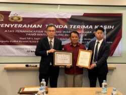 Kepala Imigrasi Batam Terima Penghargaan dari Pemerintah Jepang