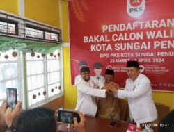 Noviar Zean Kembalikan Formulir Pendaftaran Calon Wali Kota Sungai Penuh ke PKS