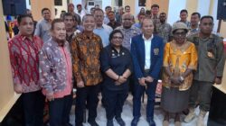 Pj Gubernur Ribka Haluk Buka UKW Perdana Papua Tengah