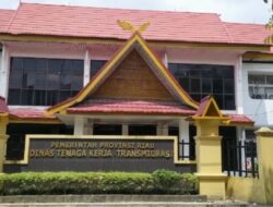 Disnakertrans Riau Terima Aduan Perusahaan Tak Bayar THR