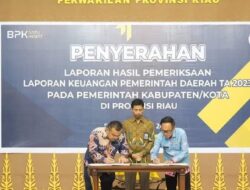 Waka DPRD Bengkalis Hadiri Penyerahan Penghargaan WTP dari BPK RI