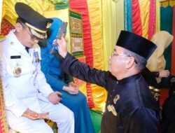 Prosesi Tepuk Tepung Tawar, Pj Wali Kota Tanjungpinang Berharap Bimbingan Tetua Adat