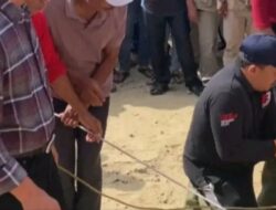 Wako Sungai Penuh Arak-arakan Bersama Pemuda 4 Sungai Liuk pada Prosesi Penyembelihan Hewan Kurban