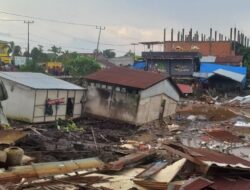 Sejumlah Rumah Ambruk ke Sungai, Pemkab Inhil Tetapkan Status Tanggap Darurat Bencana Alam Abrasi