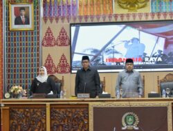 Bupati Bengkalis Hadiri Paripurna Ranperda dan APBD TA 2025