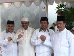 Jemaah Masjid Agung Al Hikmah Tanjungpinang Doakan Perjuangan Rudi-Rafiq