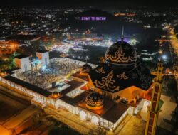 Ribuan Jemaah Peringati Maulid Nabi di Masjid Agung Raja Hamidah Batam