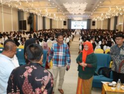 Beri Kuliah Umum, Rudi-Rafiq Disambut Antusias Mahasiswa Baru Ibnu Sina Batam