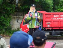 Plt Wali Kota Jaktim Pimpin Kerja Bakti di RW 07 Cibubur