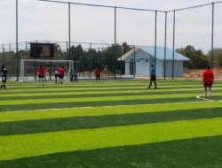 Blue Sky FC dan UMRAH Tampil Maksimal dalam Laga Persahabatan Futsal Putri