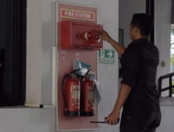 Cegah Kecelakaan Kerja, PT Timah Pasang Rambu Keselamatan di Seluruh Area Operasional