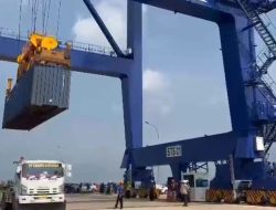 Pelabuhan Batu Ampar Batam Melesat Jadi Hub Logistik Internasional