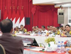 Isu Penyalahgunaan Senjata Api Jadi Sorotan dalam Kunjungan Komisi III DPR RI ke Polda Riau